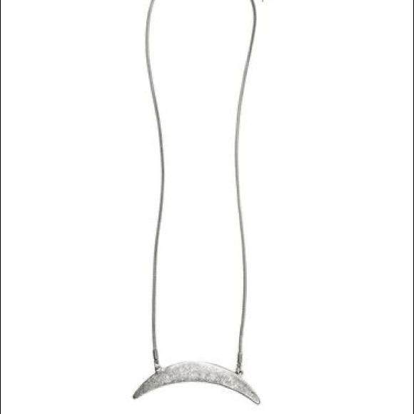 Jenny Bird Crescent Moon Necklace- silver - Picture 2 of 11